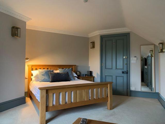 The Mooring Post Bed & Breakfast Gloucester Exterior photo