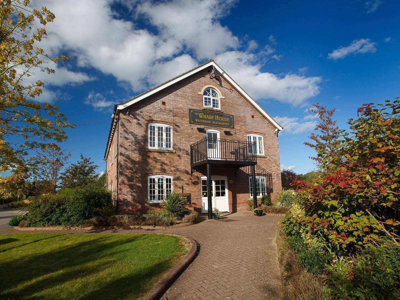 The Mooring Post Bed & Breakfast Gloucester Exterior photo